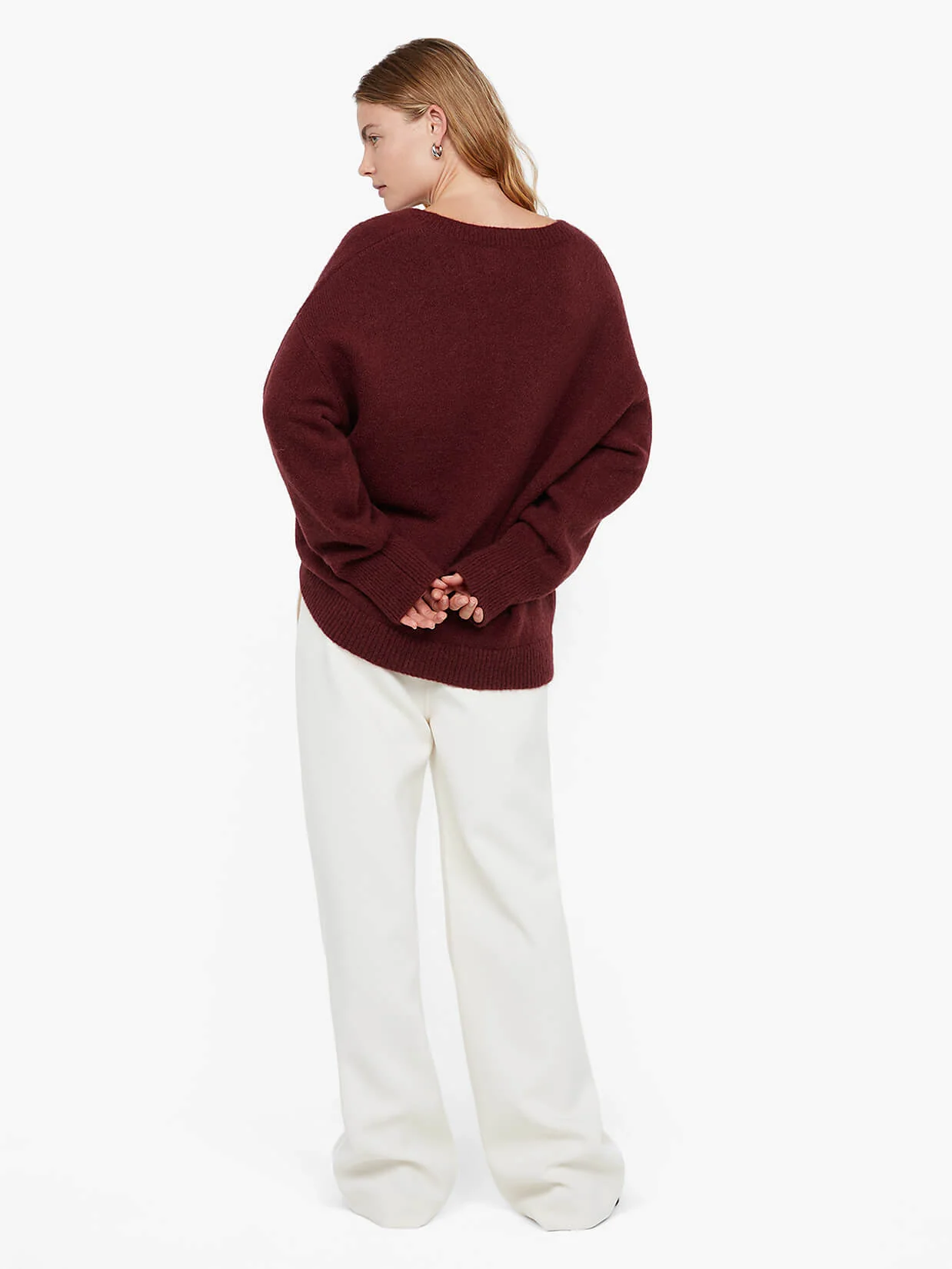 CAMPBELL V NECK JUMPER - PLUM - Image 3