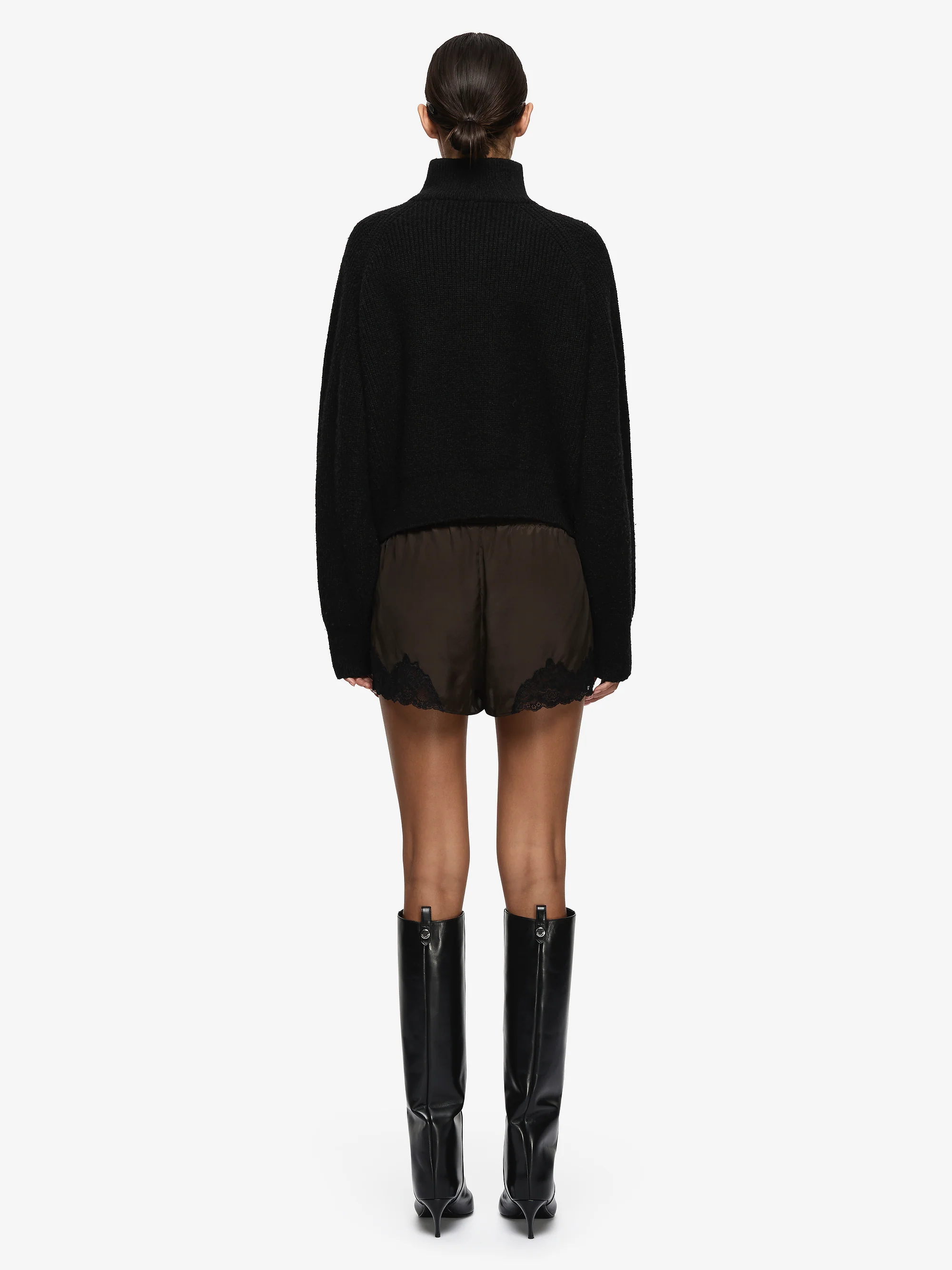 MAISON SHORT - DARK CHOCOLATE/BLACK - Image 4