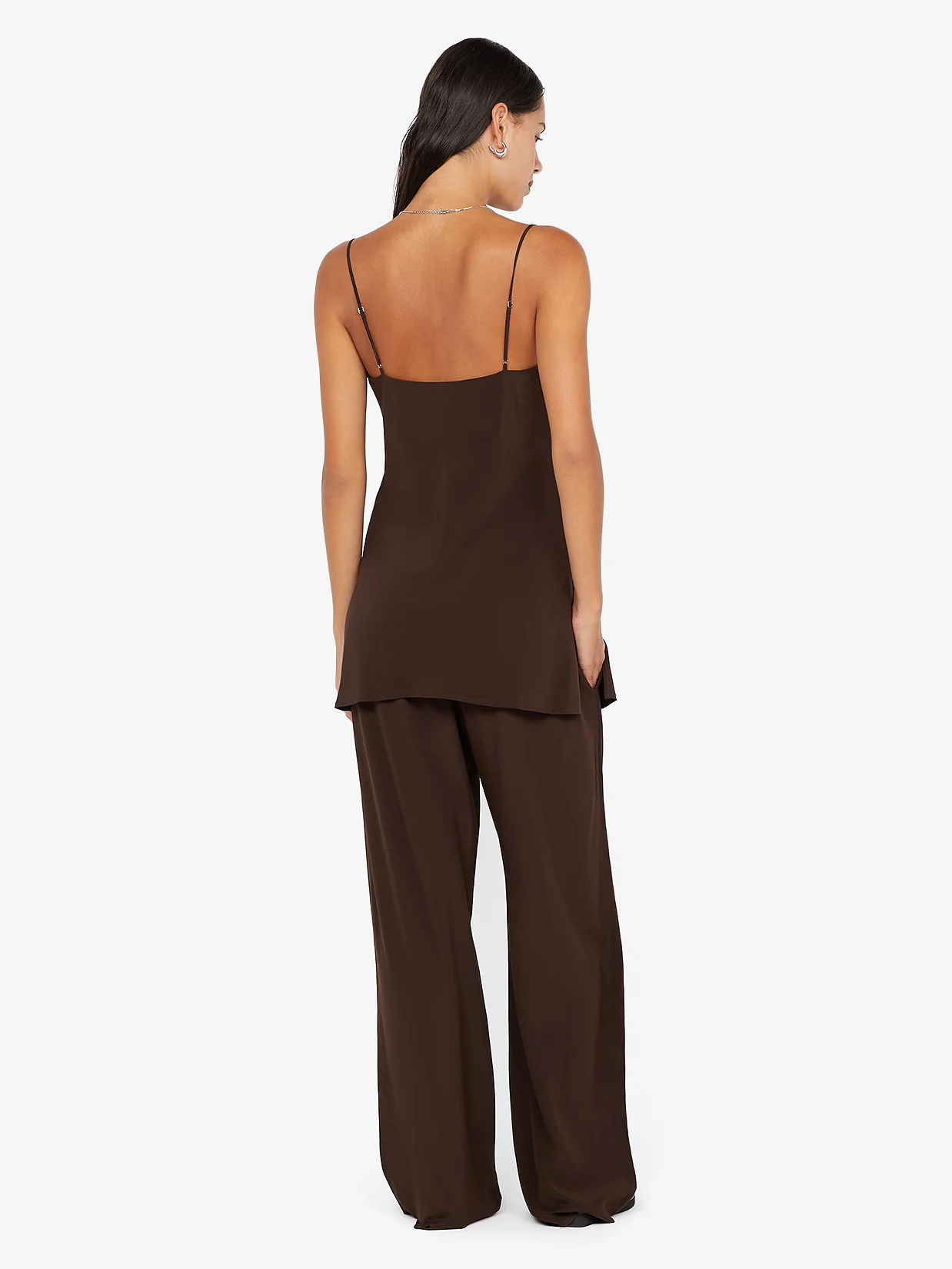 SILK LONG LINE CAMI - CHOC - Image 3