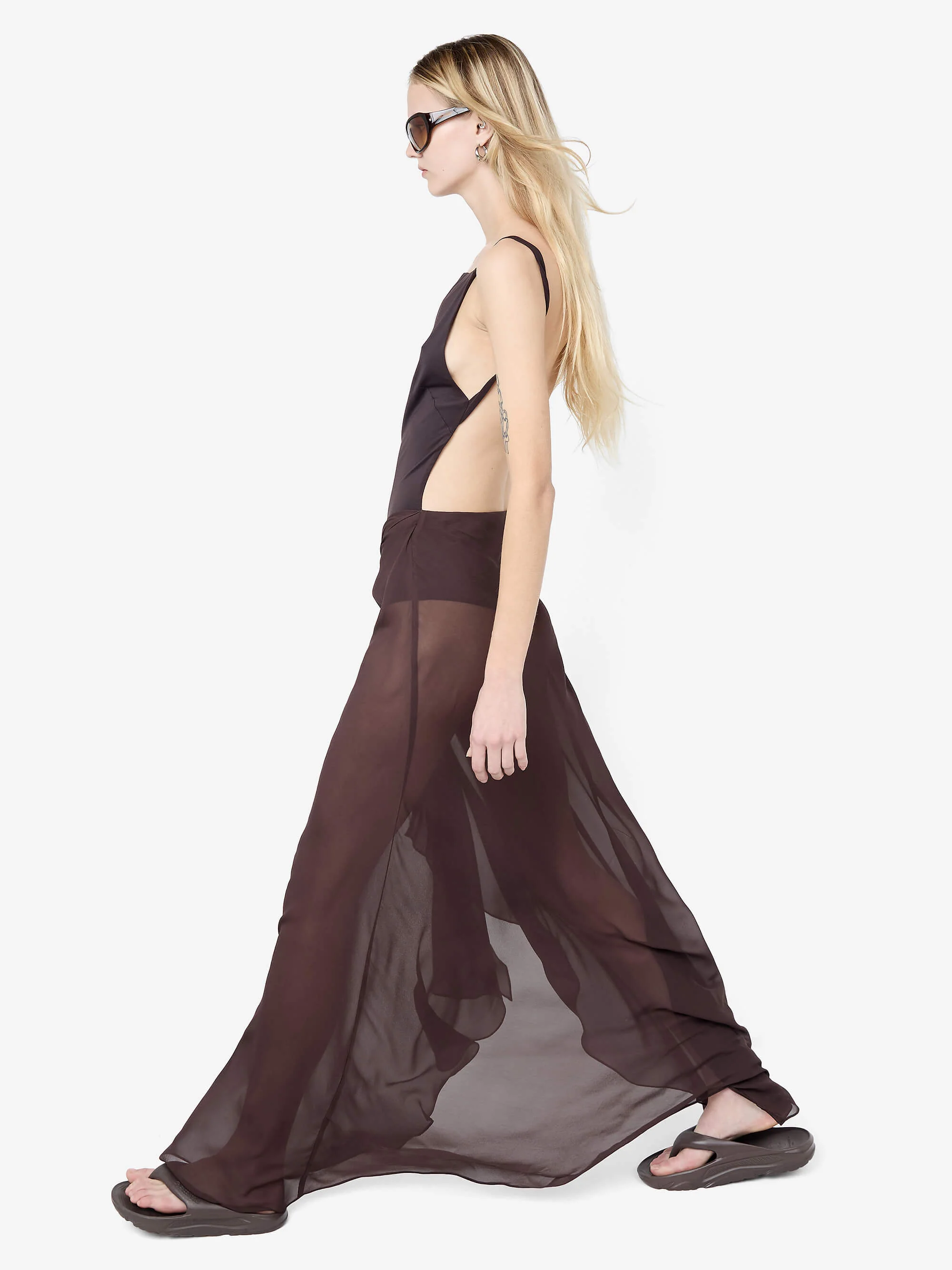 SOLENNE BACKLESS MAXI DRESS - DARK CHOCOLATE - Image 7
