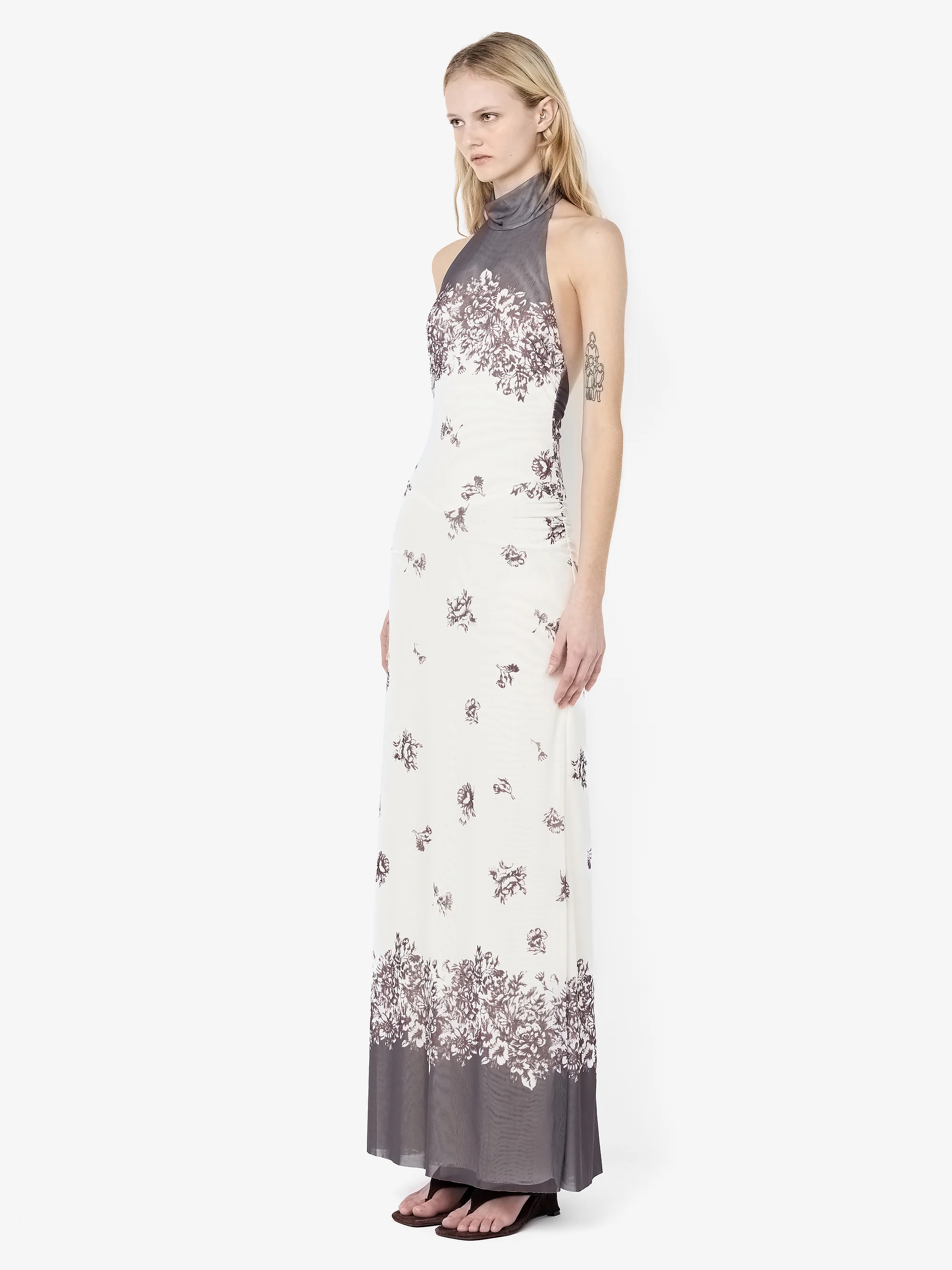 VIOLETTE RACER MAXI DRESS - CARNATION FLORAL - Image 2
