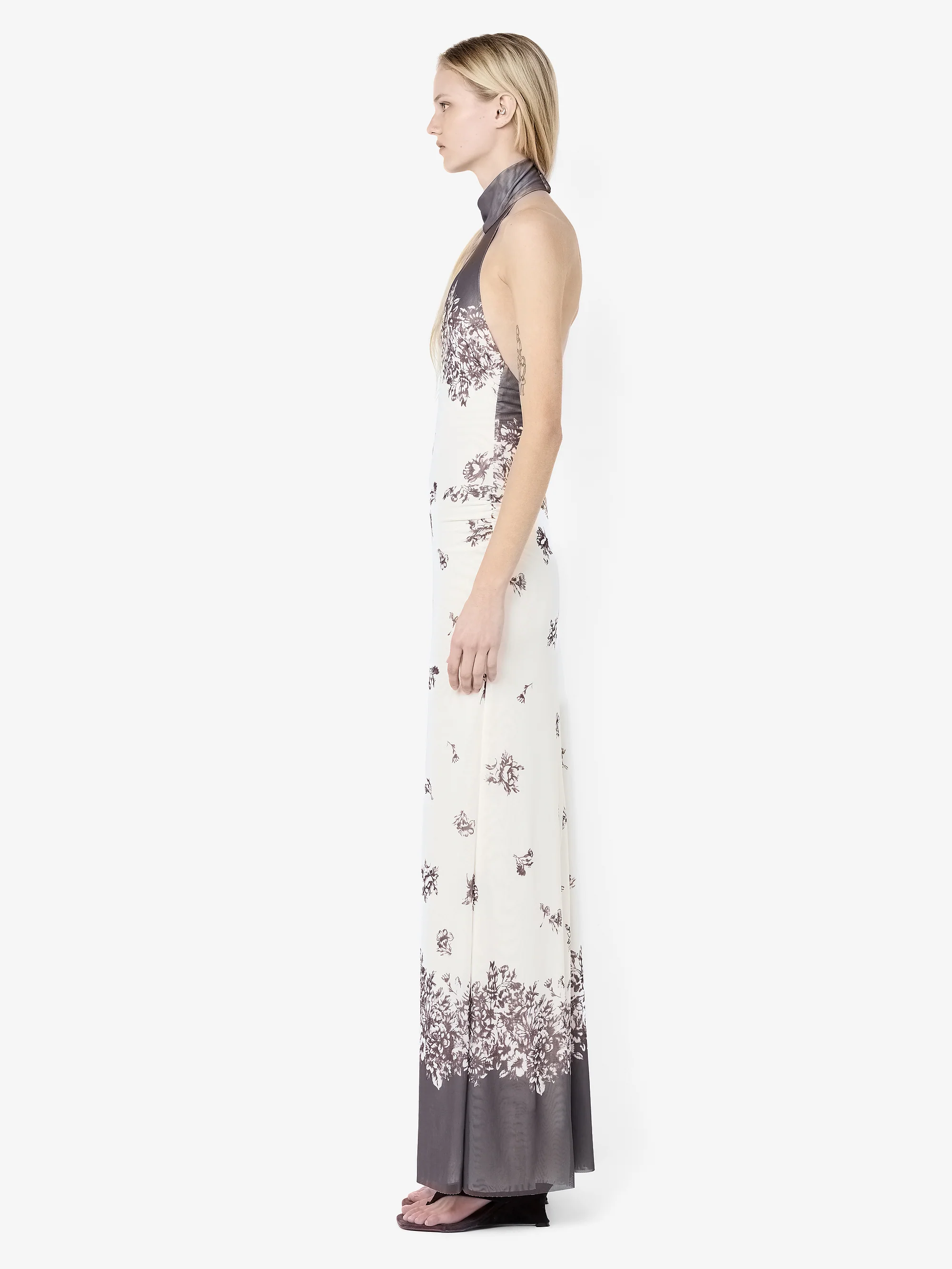 VIOLETTE RACER MAXI DRESS - CARNATION FLORAL - Image 3